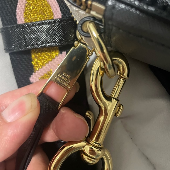 Marc Jacobs Snapshot - Picture 5 of 6